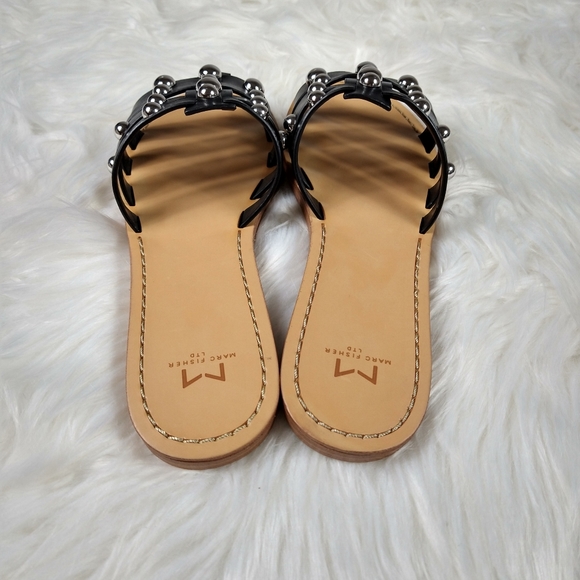 New in Box Marc Fisher Pava Studded Flat Sandal - Picture 4 of 8